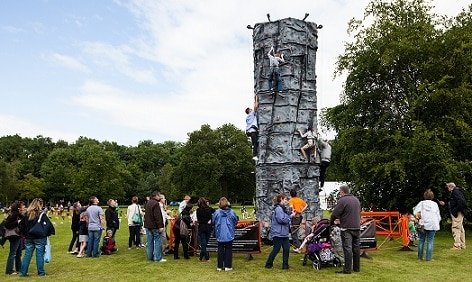 Mobile-Rock-Climbing-Wall