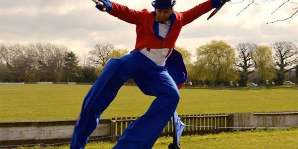 Noble-Union-Jacks-Stilt-Performer