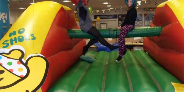 Pillow-Bash-Inflatable