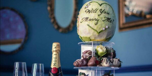 Professional-Fruit-Carving-Workshop