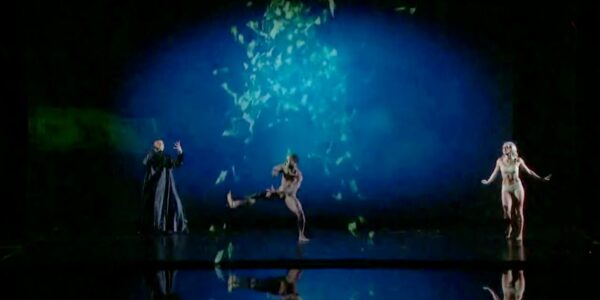 Projection-Shows-With-Storyline