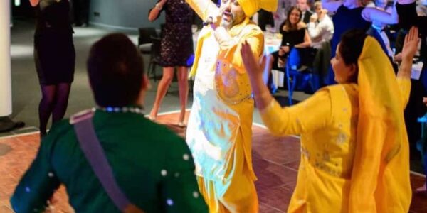 Punjabi-Dancers-Available-To-Hire