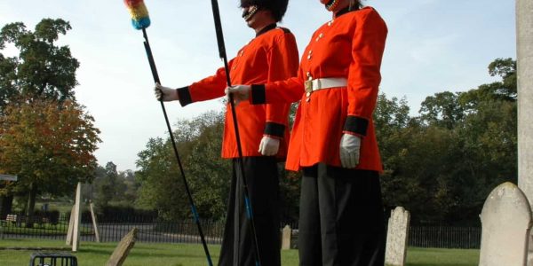 Royal-Palace-Guard-Stilt-Walkers