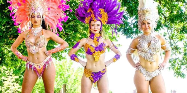 Samba-Dancing-Trio-For-Carnival-Events