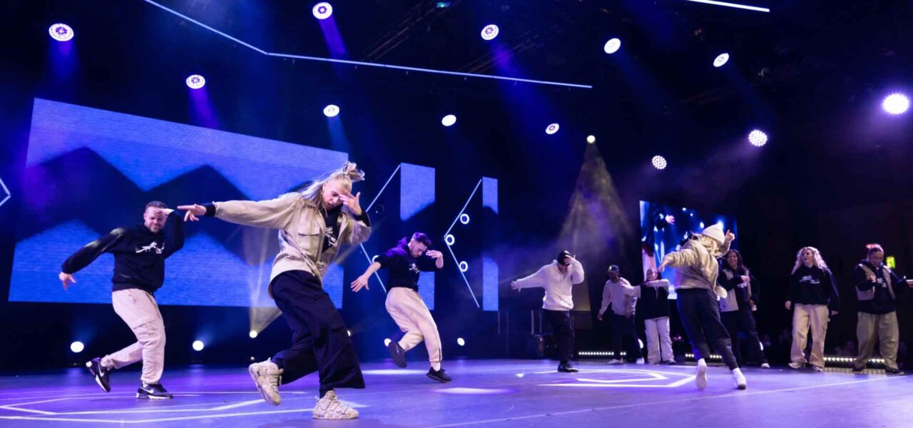 Hip Hop Dancers for hire for stage and street performances in the UK.