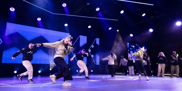 Hip Hop Dancers for hire for stage and street performances in the UK.