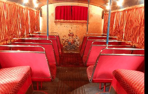 The-London-Bus-Puppet-Arena-Bus