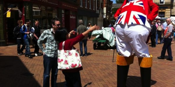 Union-Jack-Stilt-Walker-Hire