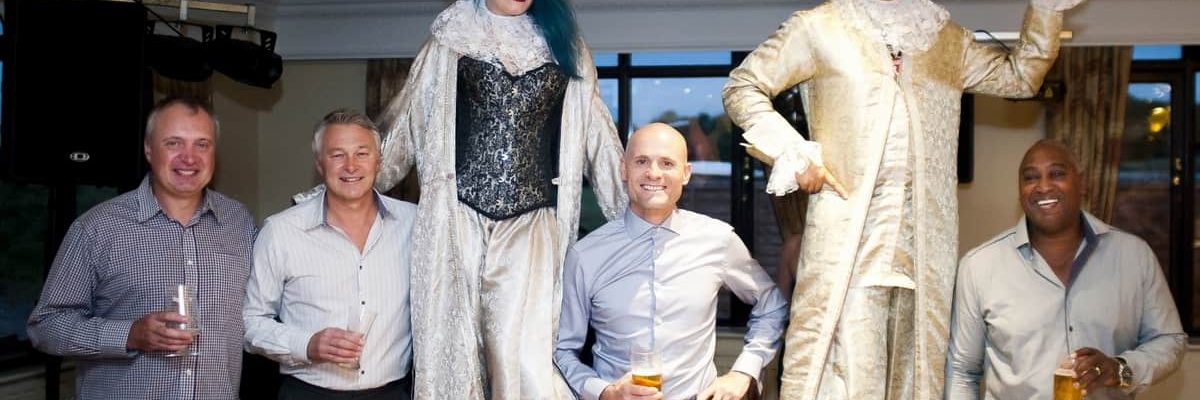 Venetian-stilt-walker-entertainment Venetian-stilt-walker-entertainment