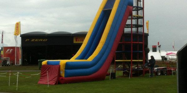 Vertical-Slide-Inflatable