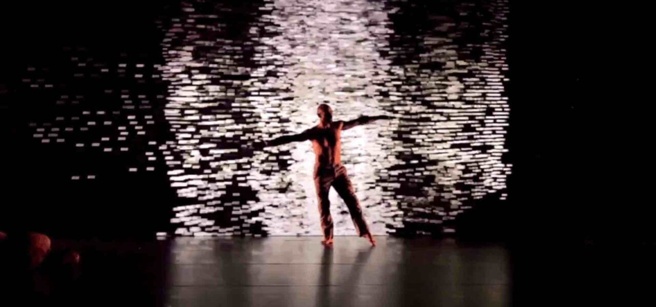 Video-Mapping-Dance-Show-Production