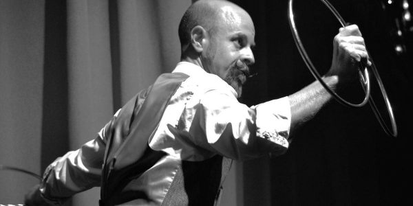 Vintage-Magician-Stage-Magic-Show
