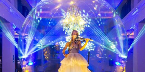 Violinist-For-Gala-Dinner-Shows
