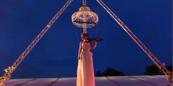 Violinist-For-Hire