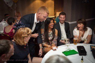 Hire close-up magician for your weddings in London & the UK.