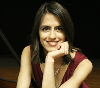 Our contemporary pianist is available to book for corporate events, weddings or private parties in London & the UK.