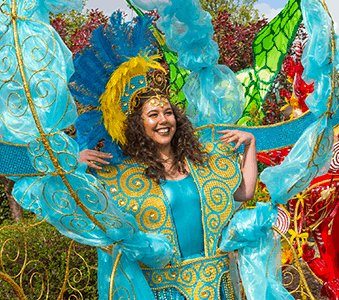 Hire our strolling princess for childrens events in London and the UK
