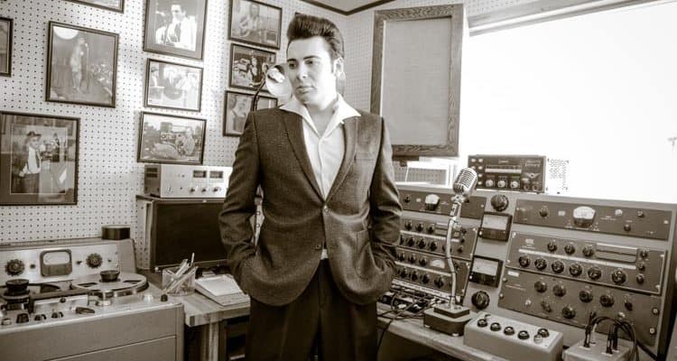 This brilliant Elvis lookalike is available to book for product launches in London & the UK. This brilliant Elvis lookalike is available to book for product launches in London & the UK.