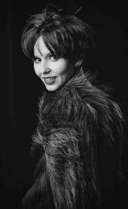 The Jazzy Vocalist for hire. Our jazz vocalist is available to book for corporate events, private events or product launches in London & the UK.