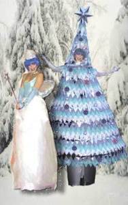 Christmas Tree Stilt Walker 3