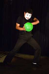 Indian Mime artist for hire in London and the UK