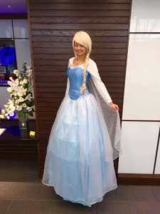 Snow White Stilt Walker 5
