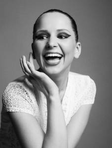 Jazz singer for hire. Book our jazz vocalist for product launches in London & the UK.