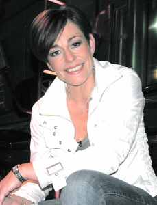 Powerful motivational speaker available for your event
