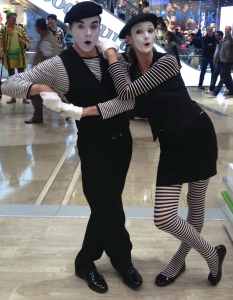 French Mime artist for hire
