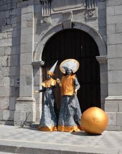 Interactive statue act to hire for your event