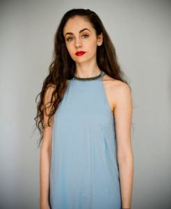 Hire this Mezzo Soprano singer for your wedding, available across London