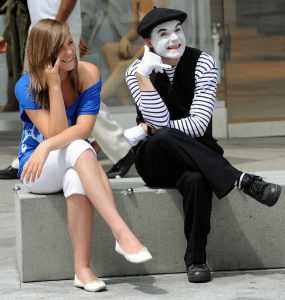 Traditional French Mime Artist to hire London and the UK.