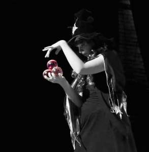 Halloween entertainment ideas. Juggling Witch entertainer and performer for hire in London and the UK.