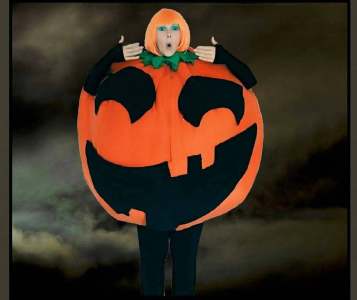 The Halloween Pumpkins for hire. Our Halloween Pumpkin walkabout is available to book for Halloween-themed events, corporate events or Halloween parties in London & the UK.