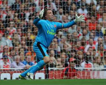 David Seaman is available to hire as an after dinner speaker for UK gala dinners.