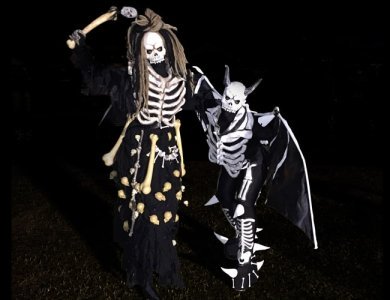 Book our Halloween entertainers for family fun days in London and the UK.