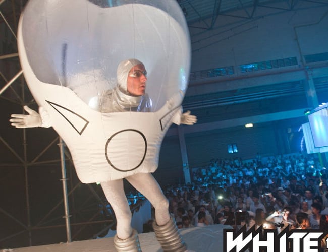 Nightclub entertainment characters for hire for UK clubs and parties.