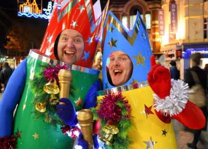 Human Christmas Crackers 1