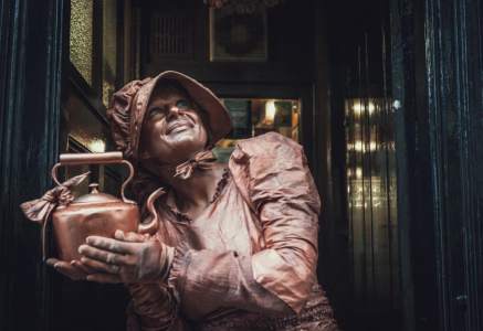Copper themed living statue for hire