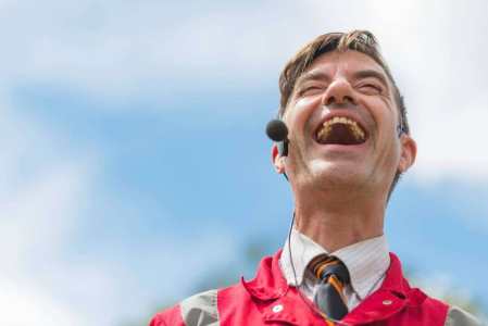 Sci-fi themed show for hire. Book our Last Man on the Moon show for family fun days in London & the UK