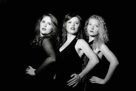 Acapella Trio 1