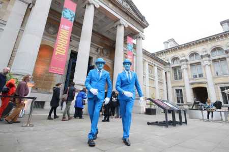 Our Blue Moving Mannequins are available for hire for award shows in London & the UK.