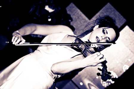 Elo The Violinist 1