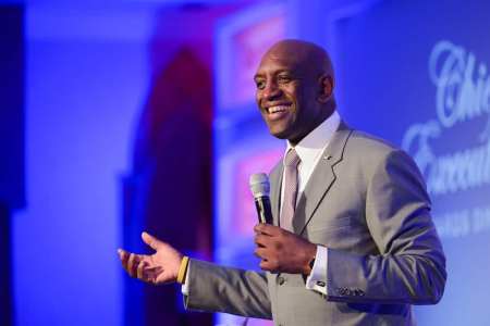 Corporate speaker available to hire