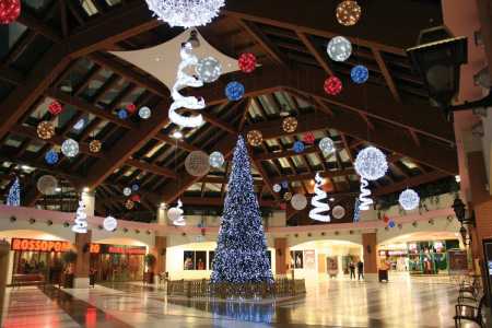 Commercial Christmas Displays 9