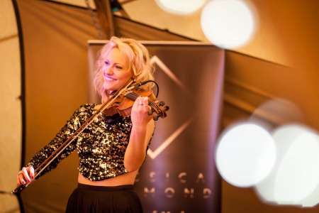 violinist for James Bond themed events