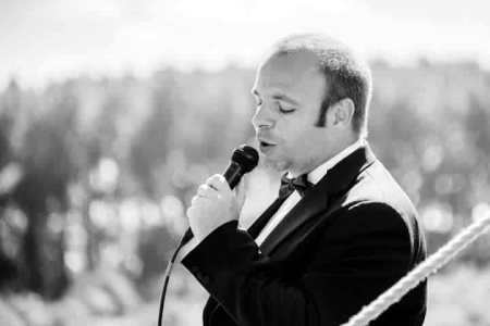 Book this live entertainment for your big day, available across the UK