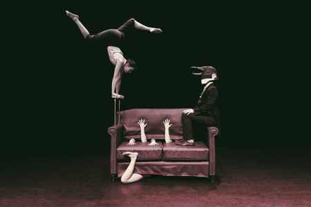 This walkabout act can interact with your audience, engaging at your event