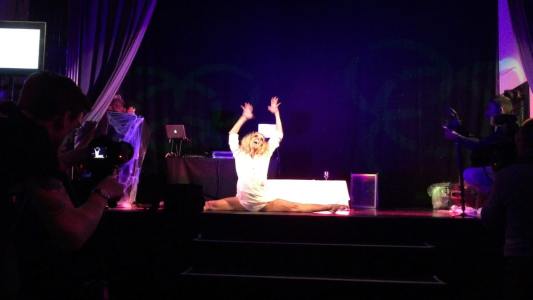 Contortion Show For hire in London and the UK