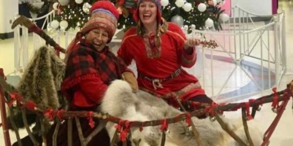 Christmas-Walkabout-Entertainers